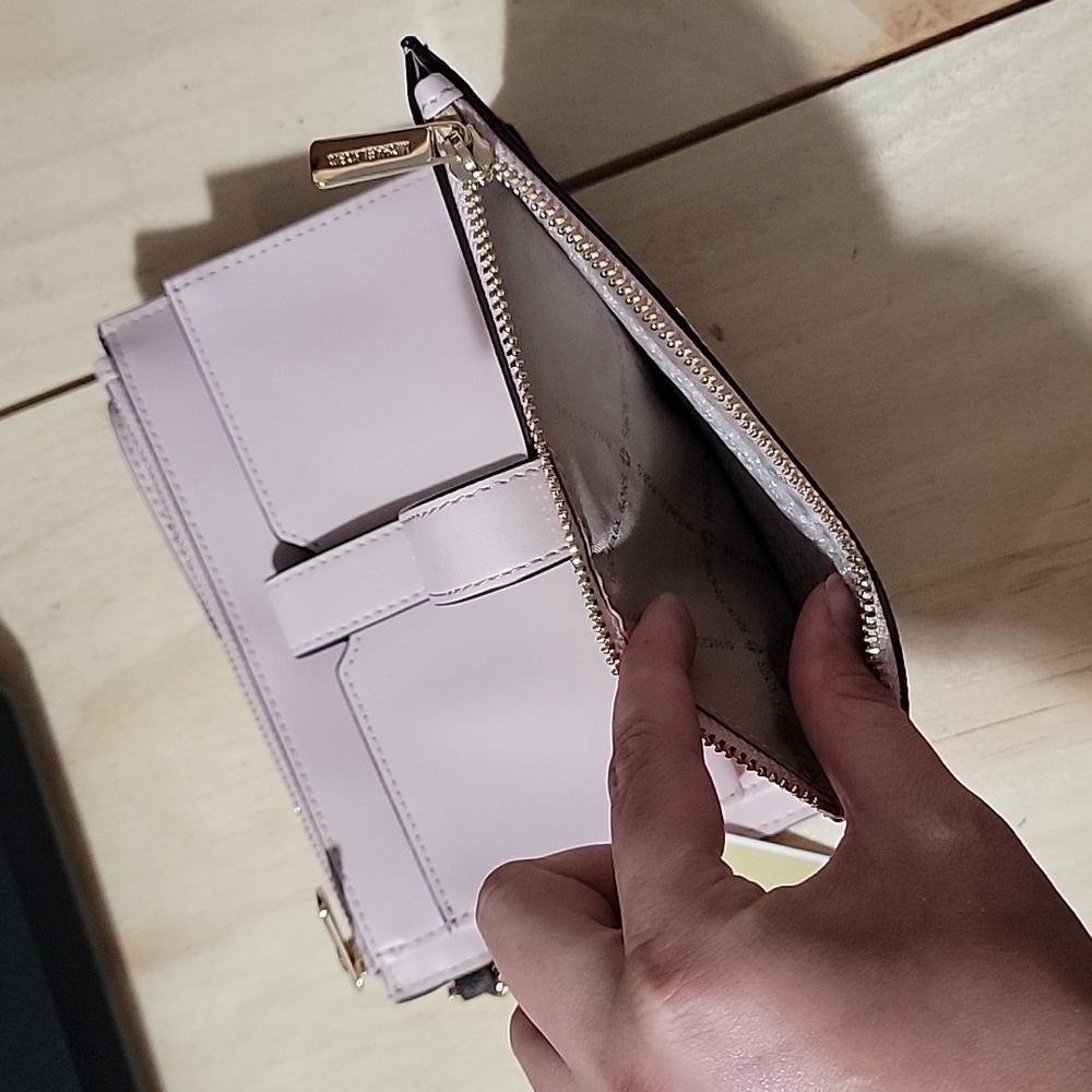 Purse - Picture 4 of 5